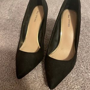 SALE - call it spring black heel with gold accent